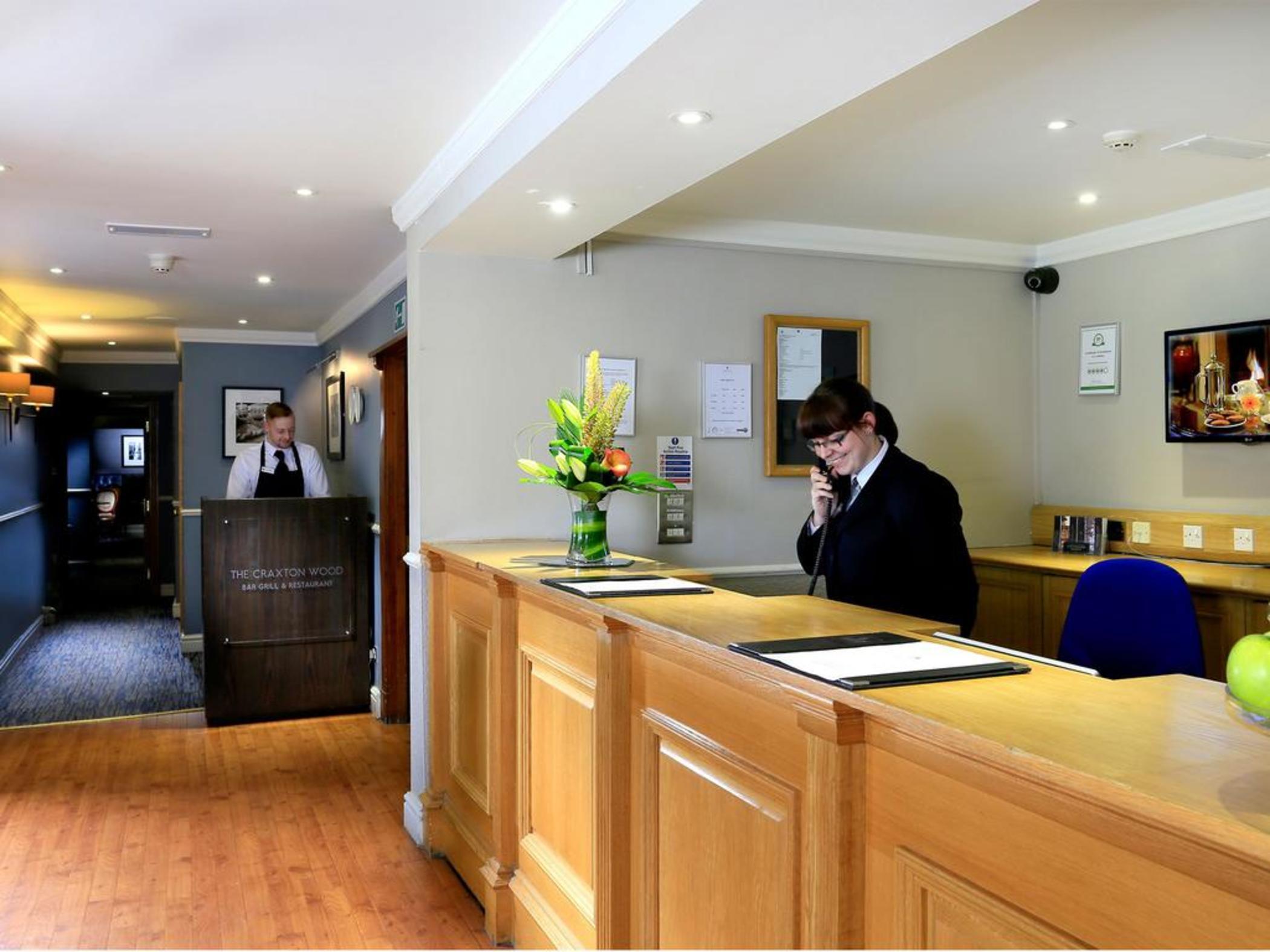 Macdonald Craxton Wood Hotel & Spa Ledsham  Dış mekan fotoğraf