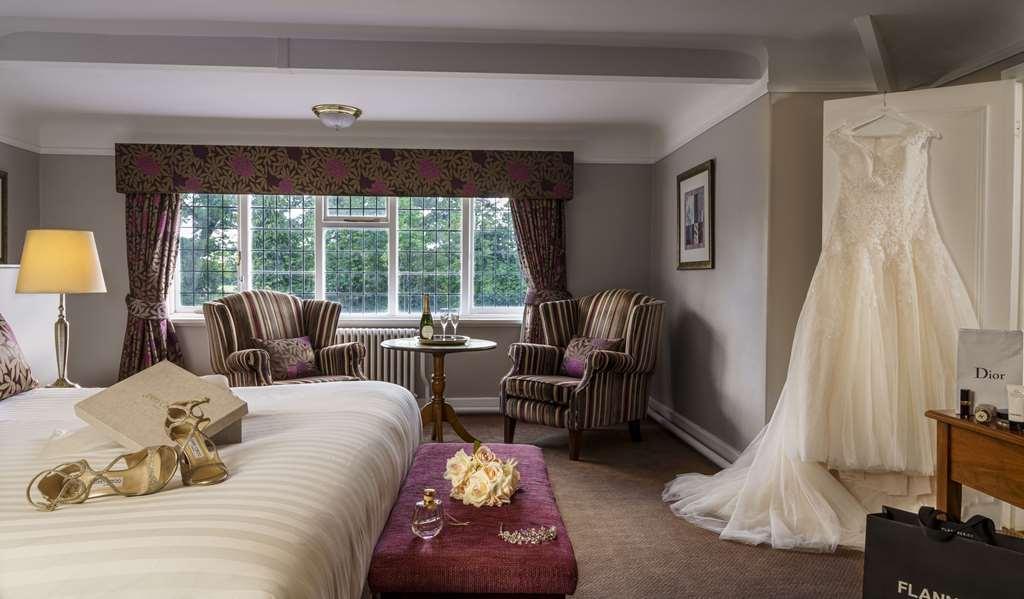 Macdonald Craxton Wood Hotel & Spa Ledsham  Oda fotoğraf