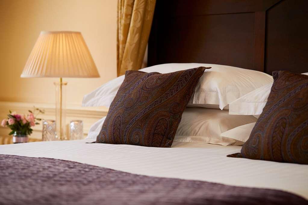 Macdonald Craxton Wood Hotel & Spa Ledsham  Oda fotoğraf