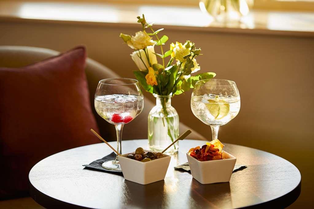 Macdonald Craxton Wood Hotel & Spa Ledsham  Oda fotoğraf