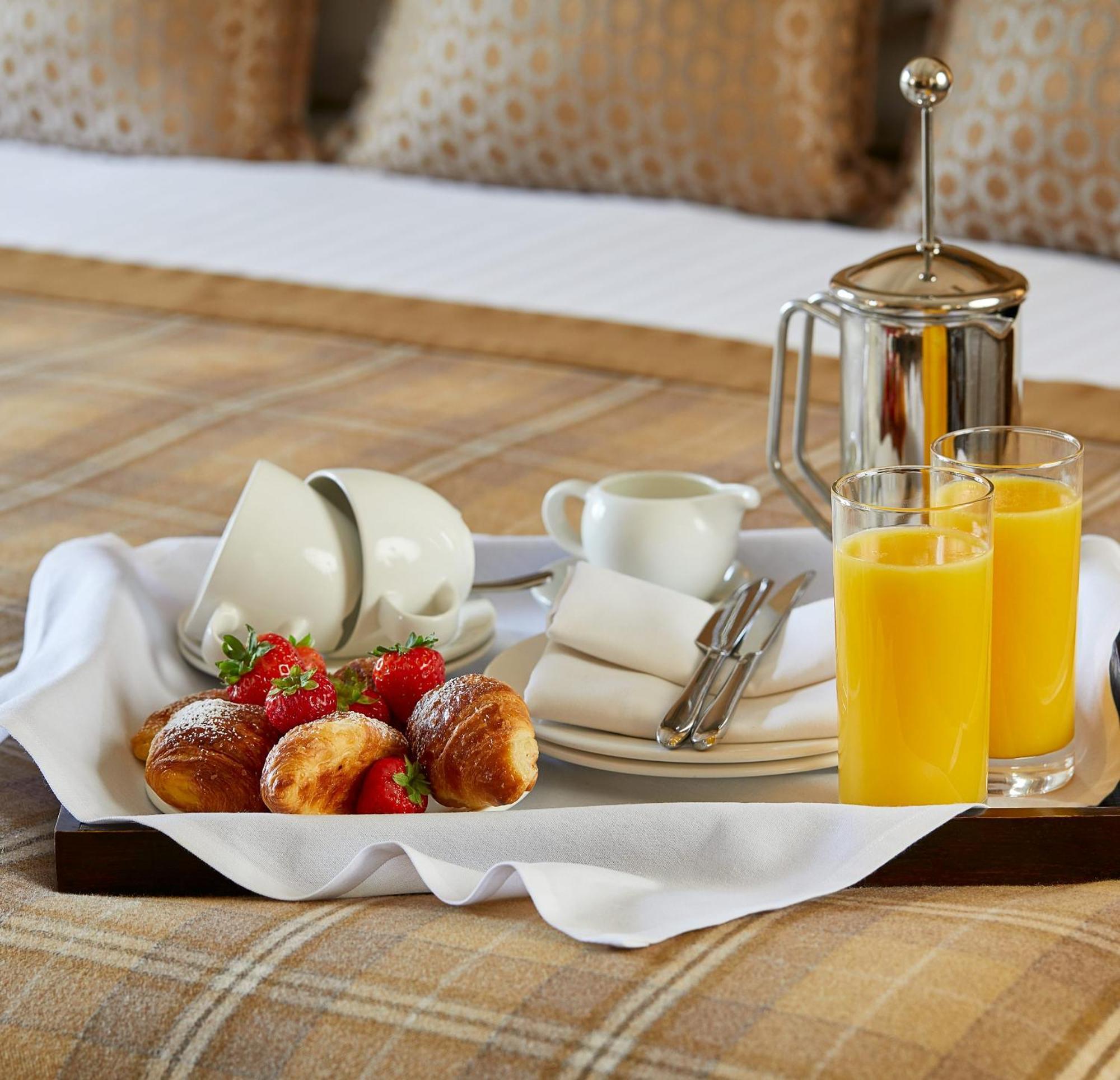 Macdonald Craxton Wood Hotel & Spa Ledsham  Dış mekan fotoğraf