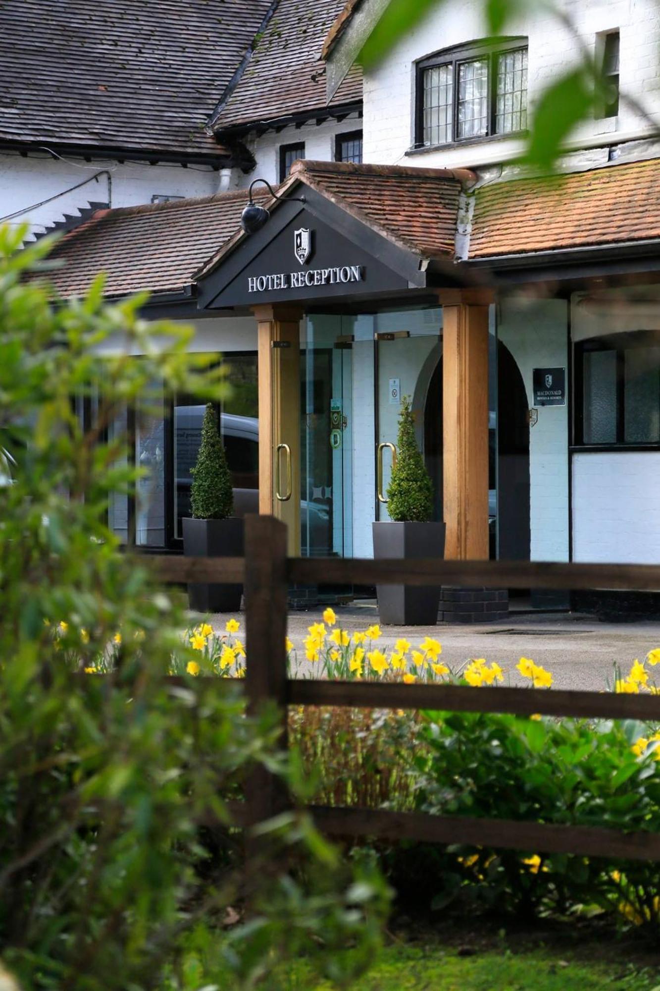 Macdonald Craxton Wood Hotel & Spa Ledsham  Dış mekan fotoğraf